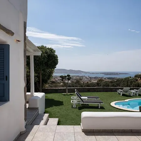 Villa Phos Paros