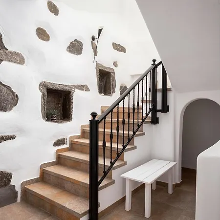Villa Phos Paros *