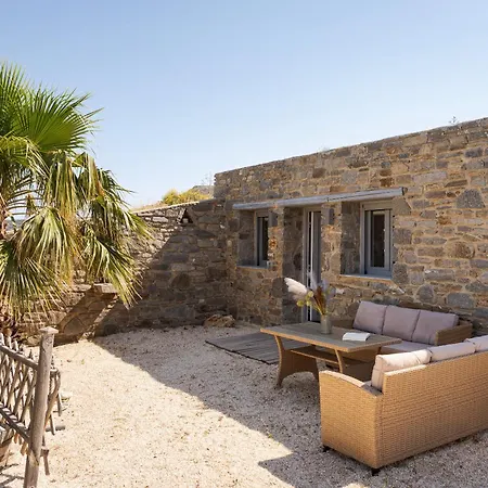 Villa Phos Paros
